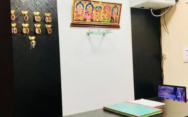 Hotel DMR Residency