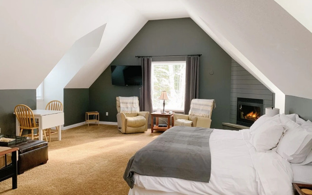 The Inn at the Ninth Hole B&B