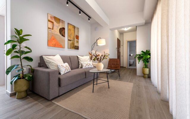 Phaedrus Living Luxury Penthouse Potamianou