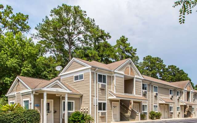 Suburban Studios Abercorn