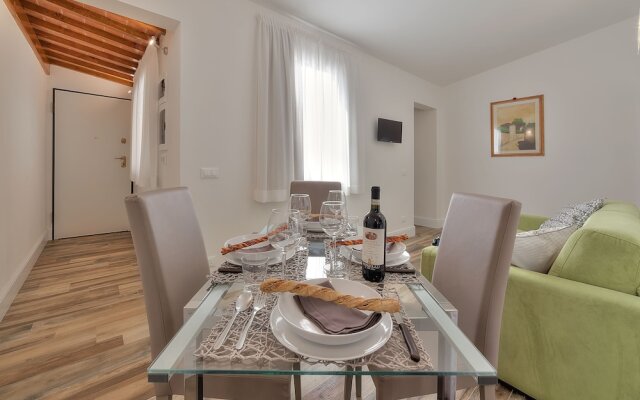 Guelfa 30 Suite with terrace in Florence