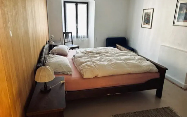 Historical Caslano Apartments