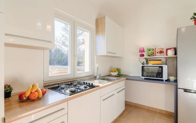 Amazing Home in Valtura With Wifi and 2 Bedrooms