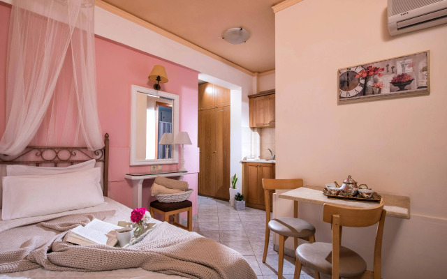 Socrates Hotel Apartments