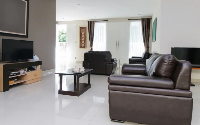 Airy Syariah Gayung Kebon Sari Sebelas 8A Surabaya