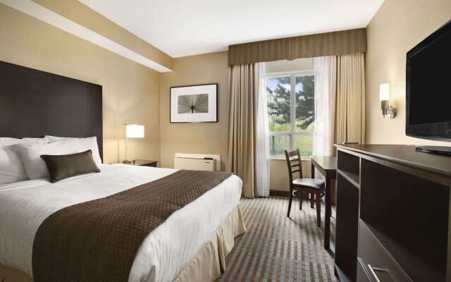 Days Inn by Wyndham Stouffville