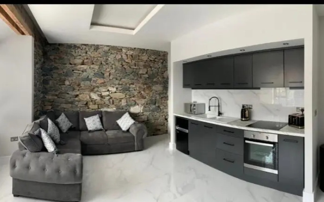 Lisvarna House