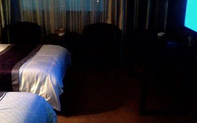 Zixing Dada Business Hotel