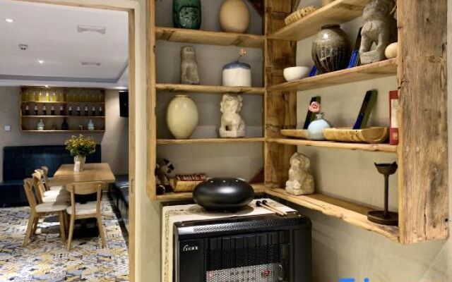 Lianshi Shanfang Guesthouse