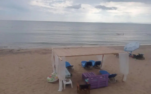 Maritinas Stone Apartment On The Beach