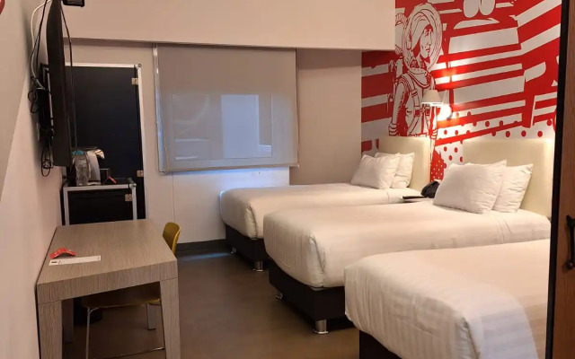 Radisson RED Miraflores