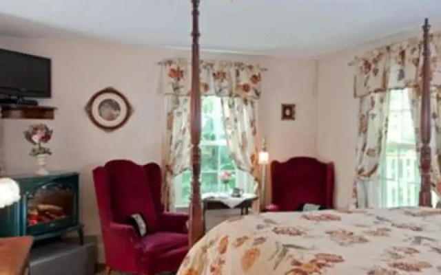 Alpine Haus Bed & Breakfast Inn