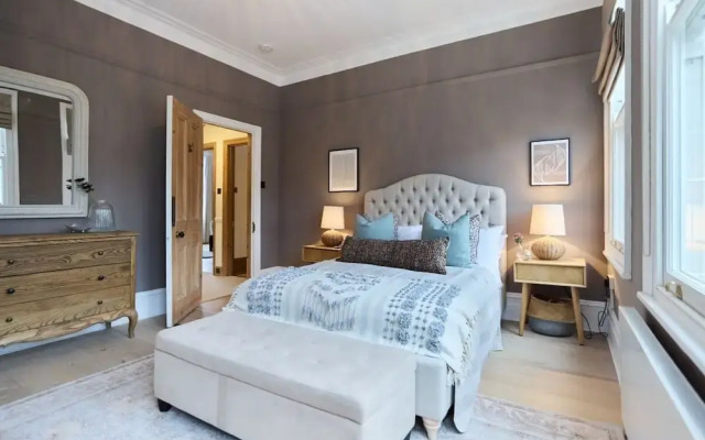 The Rosebery Retreat - Inviting 4bdr With Garden