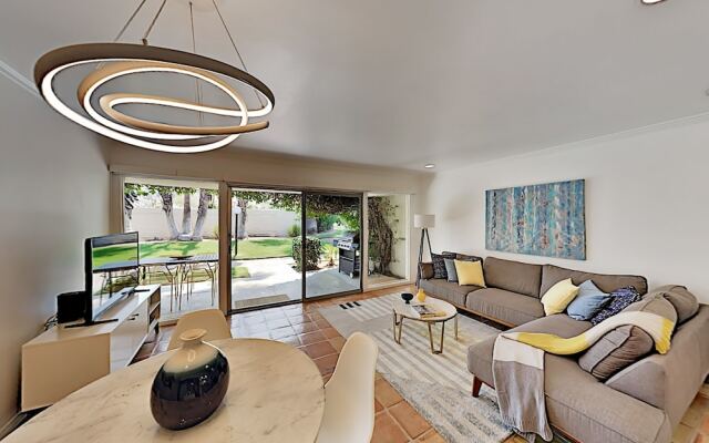 1881ar31 2 Bedroom Condo