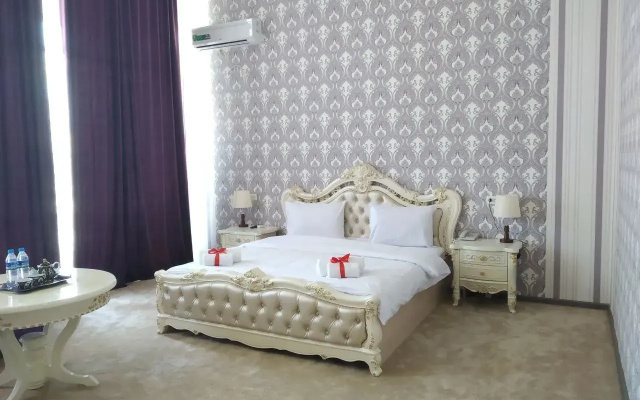 Garden Plaza Hotel