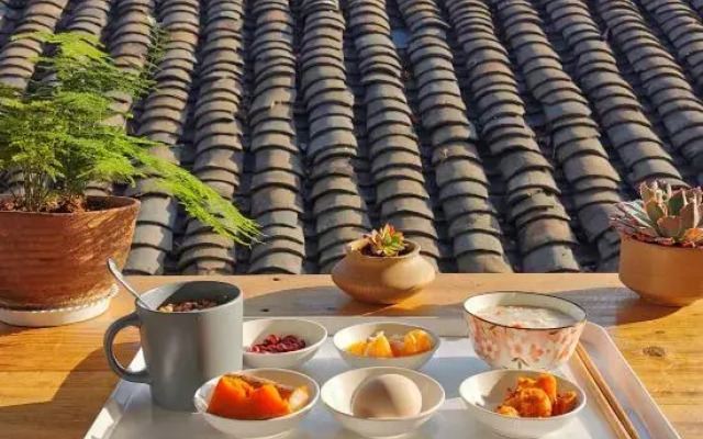 Xichang Yiwai Inn (Dashiban Community)