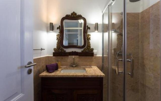 Lxroller Deluxe Mouraria Views