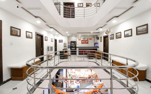 Hotel HTC By OYO Rooms