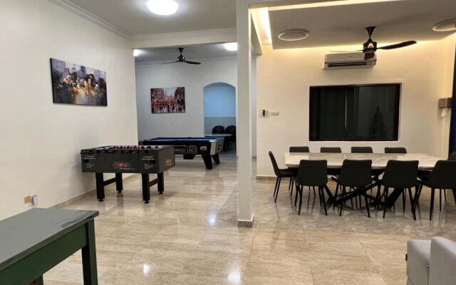 PH Homestay Bungalow House at PJ Fully Equipped