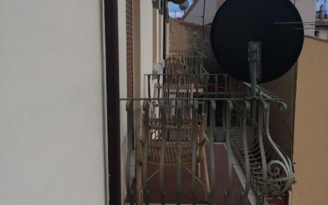 Theokles Apartment
