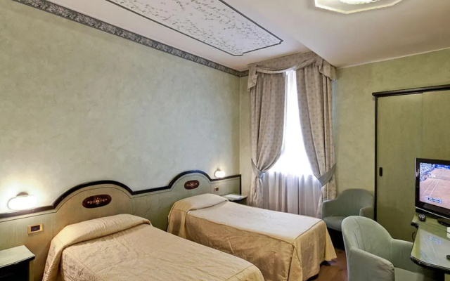 Grand  Puccini