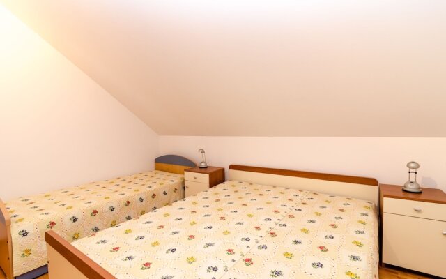 Rooms Mozara
