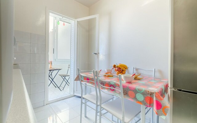 Bright Apartment in the Heart of Joliette