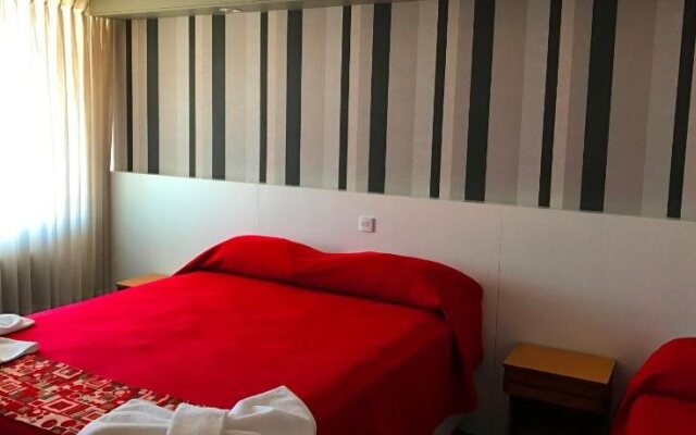 Hotel Don Carlos