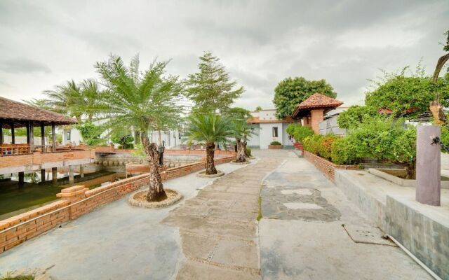 Allure Garden Hotel