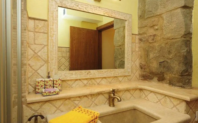 Il Borgo Delle Rondini