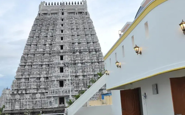Sri Sarvesha JS Palace