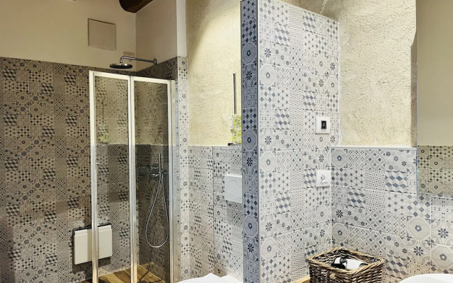 ALBOLA SUITE Holiday Apartments