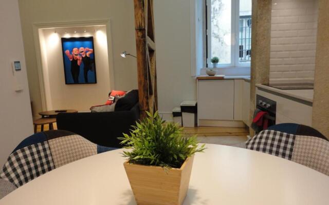 Lisbon Center Modern Art Apartment