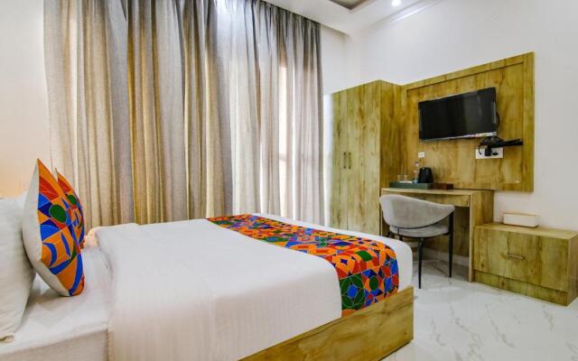 Fabhotel Sierra Inn