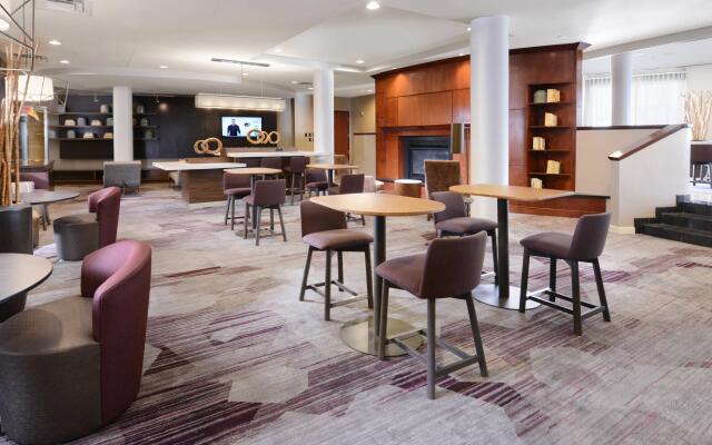 Courtyard by Marriott Houston Pearland