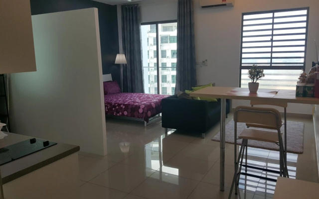 Cyberjaya Cybersquare Suite by Kroll Home2stay with UNIFI TV Wifi Studio Apt – Guest Rooms – Cyberjaya
