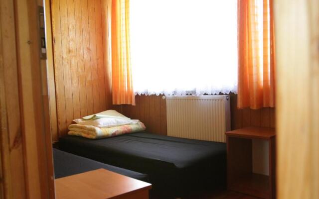 Camping Oaza Błonie Kórnik Domki Standard - 3 pokoje