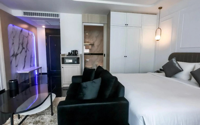 Ratri Hotel Phuket Old Town