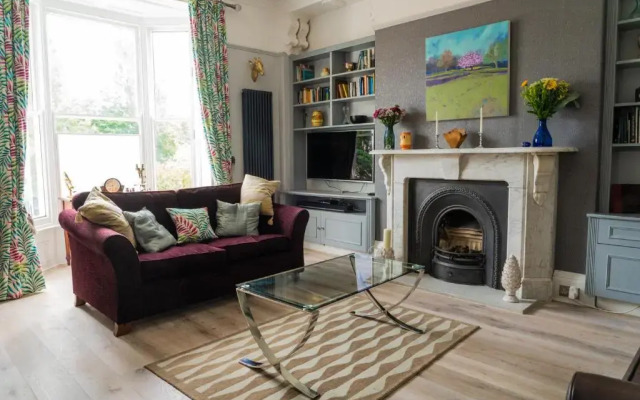MonkBridge House