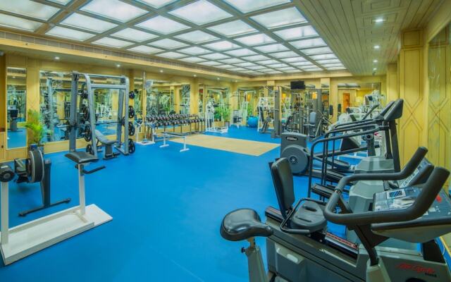 Hotel Sitara Grand Banjara Hills