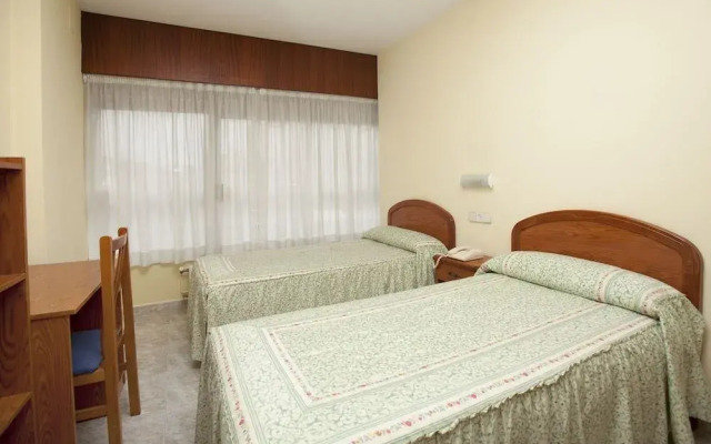 Residencia de estudiantes Roma ***