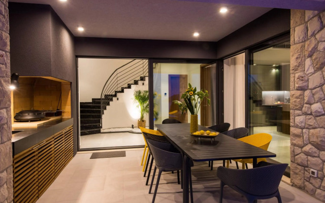 Luxury Villa Helios 5*