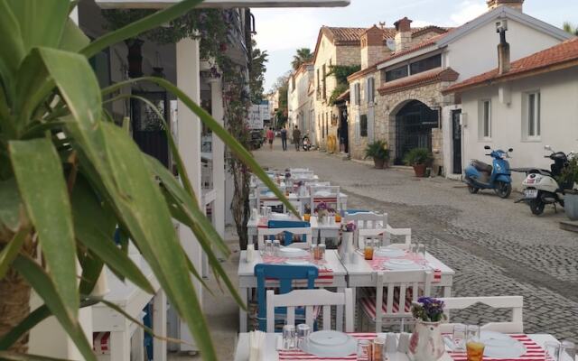 Porto Fenari Butik Otel