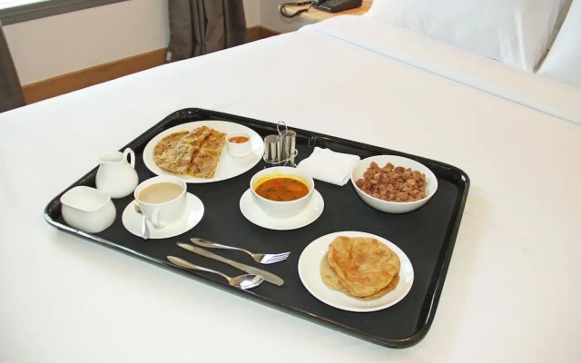 Hotel Radhe Inn by OYO Rooms