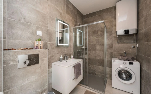 Pool apartments Villa Meteorite