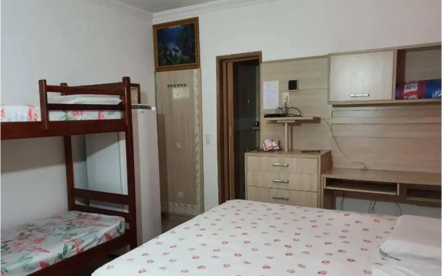 Suítes e Quitinetes Portão do Sol