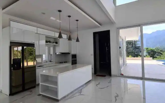 Villa Montana Sense Sentul