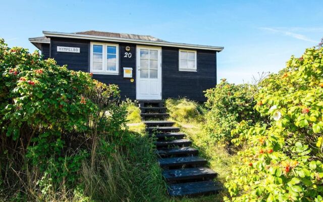 Serene Holiday Home in FanÃ¸ near Sea