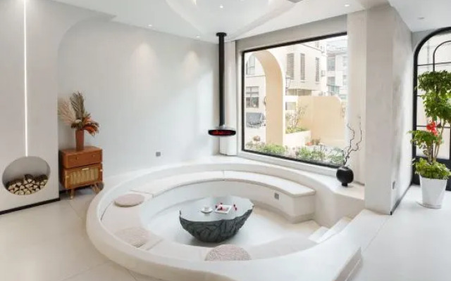 Late Return Boat · Designer Meisu (Zhujiajian Centipede Zhi Wharf Guanyin Dharma Realm Store)