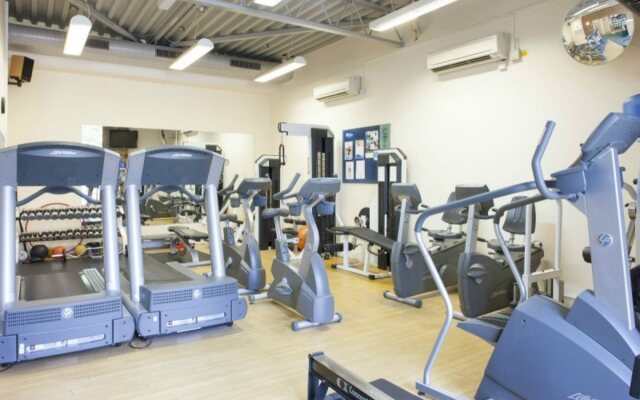 Holiday Inn Swindon by IHG